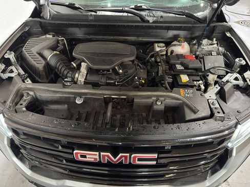 Used 2023 GMC Acadia SLE w/ Infotainment Package image 40