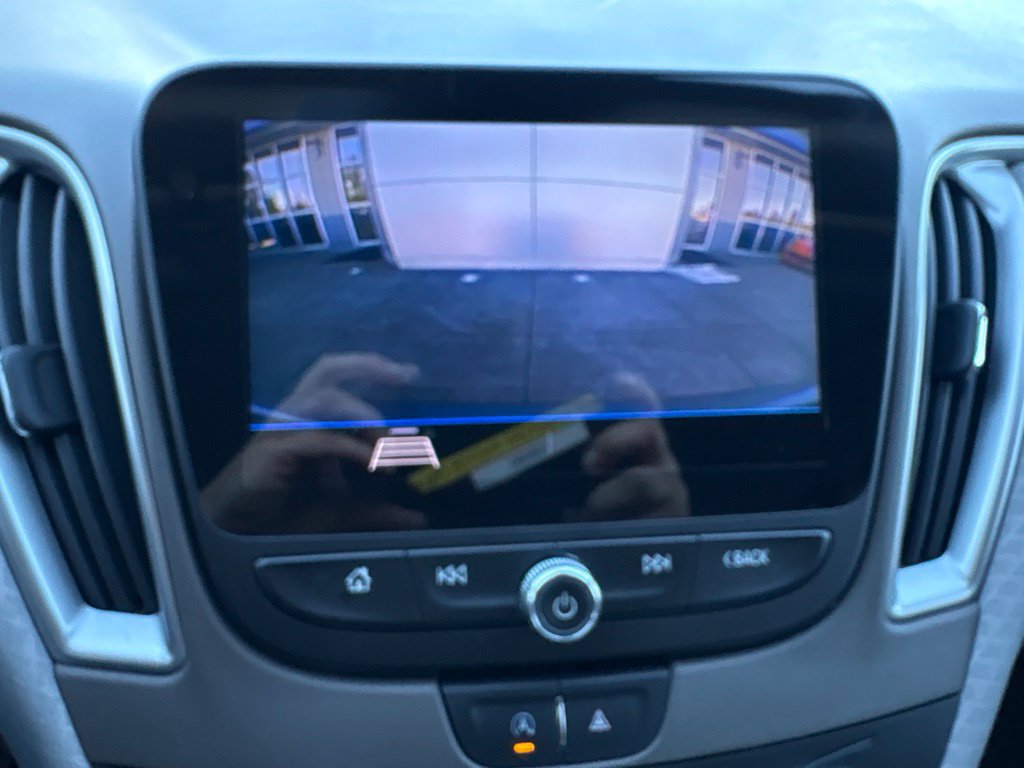 Used 2020 Chevrolet Malibu LS w/ Driver Confidence Package II FWD image 20