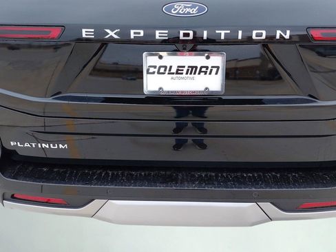 New 2026 Ford Expedition Platinum w/ Platinum Ultimate Package AWD/4WD image 19