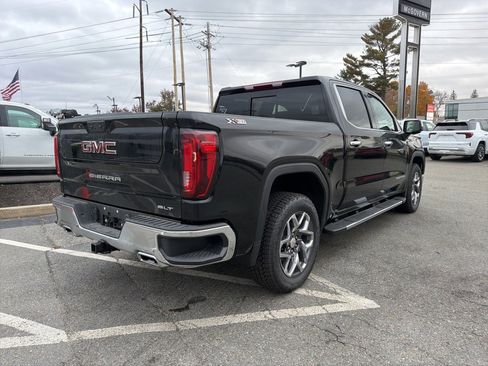 New 2026 GMC Sierra 1500 SLT w/ SLT Premium Package image 6