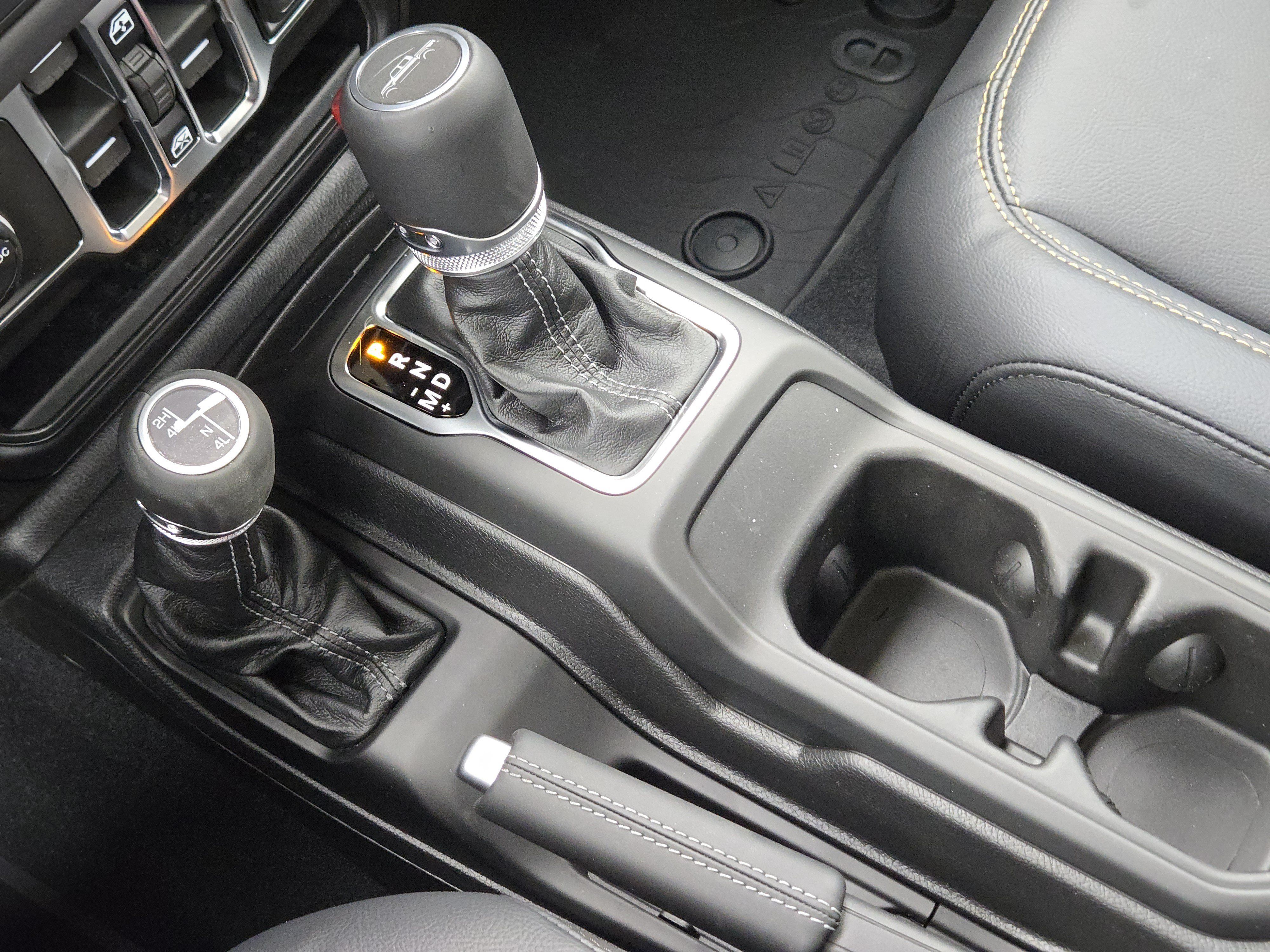 New 2026 Jeep Gladiator Sport AWD/4WD image 17
