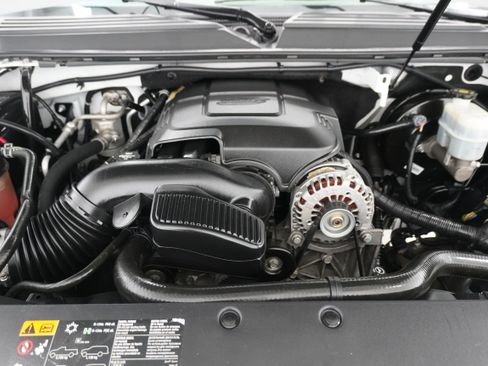 Used 2014 GMC Yukon XL SLT image 24