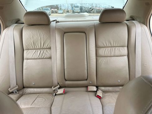 Used 2004 Honda Accord EX image 17