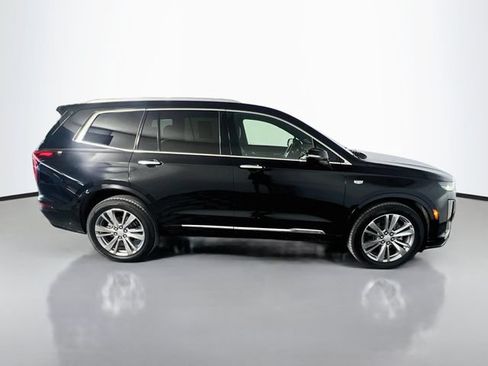 Used 2023 Cadillac XT6 Premium Luxury AWD/4WD image 9