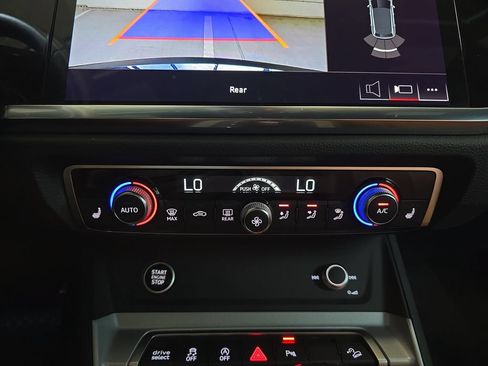 Certified 2024 Audi Q3 2.0T Premium AWD/4WD image 24
