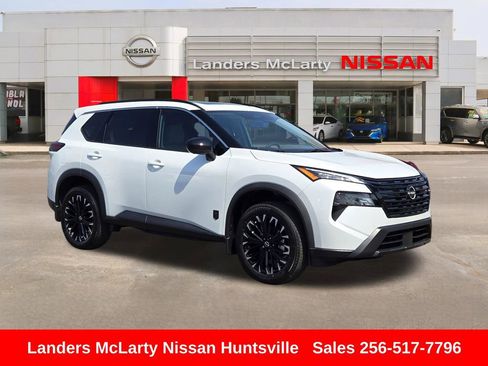 Used 2026 Nissan Rogue SV FWD image 1