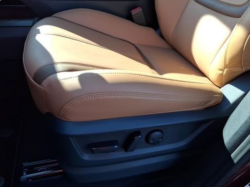 New 2026 Nissan Armada SL w/ Captain's Chari Seat Package RWD image 11