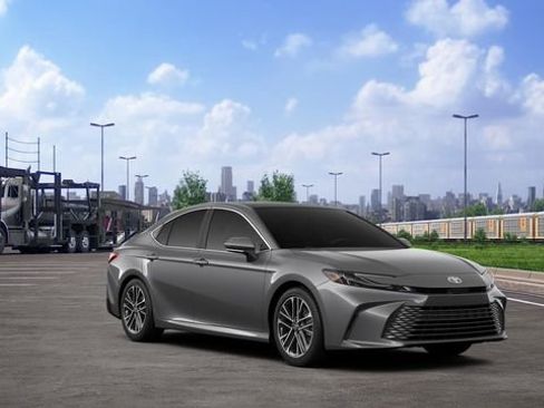 New 2026 Toyota Camry XLE image 16