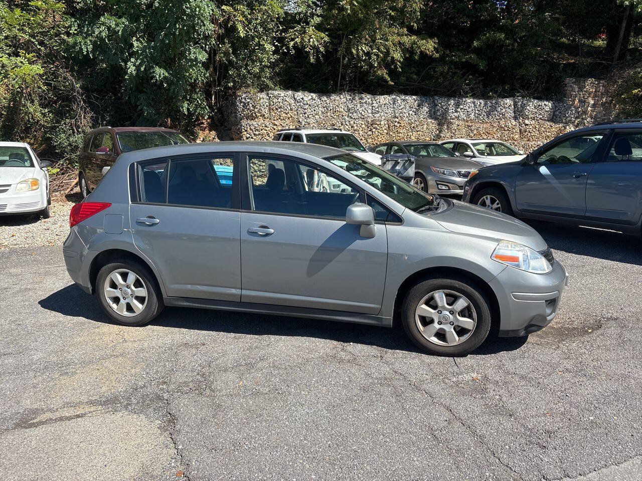 Used 2012 Nissan Versa 1.8 S w/ Special Edition Pkg FWD image 4