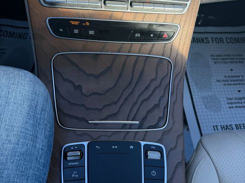 Used 2021 Mercedes-Benz E 350 4MATIC Sedan image 39