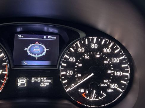 Used 2015 Nissan Altima 2.5 SL w/ Technology Package FWD image 16