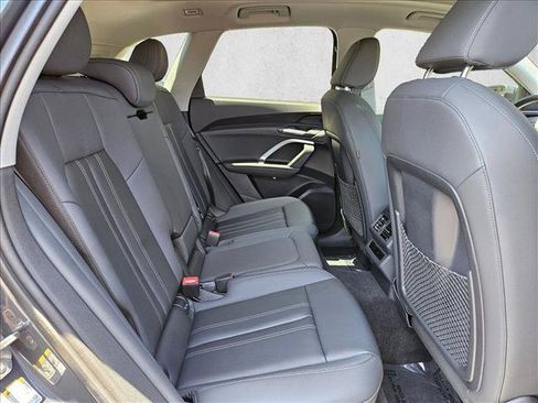 Used 2025 Audi Q5 Premium w/ Convenience Package AWD/4WD image 25