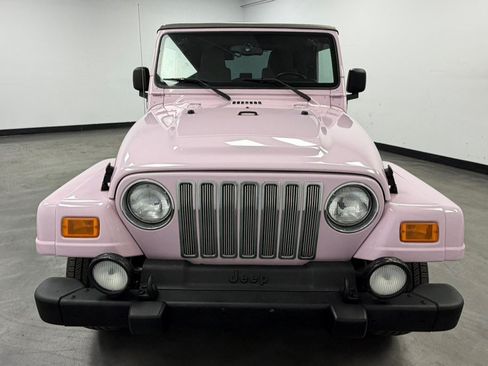 Used 2004 Jeep Wrangler Sahara w/ Dual Top Group AWD/4WD image 20