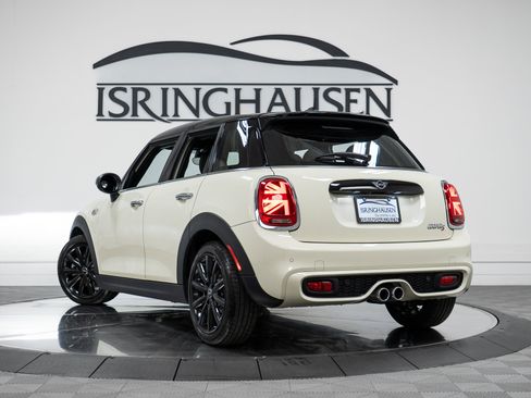 Used 2020 MINI Cooper S w/ Storage Package FWD image 29