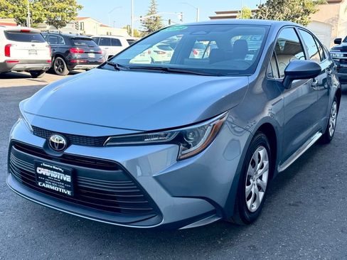 Used 2024 Toyota Corolla LE FWD image 8