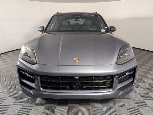 New 2026 Porsche Cayenne GTS AWD/4WD image 10