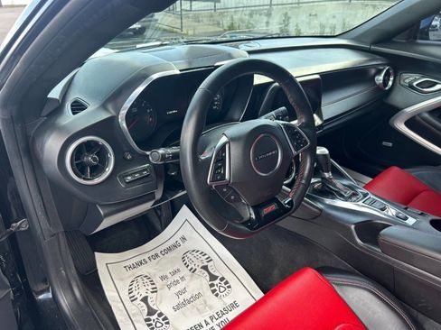 Used 2016 Chevrolet Camaro SS RWD image 8