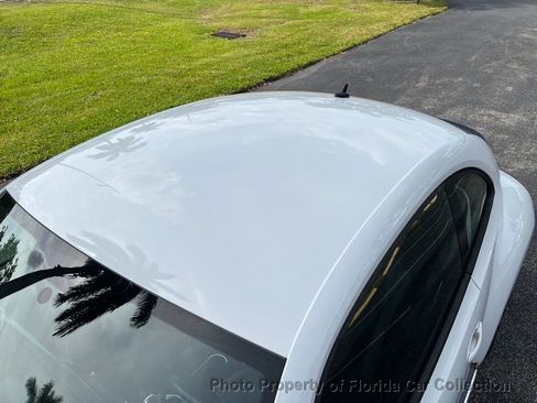 Used 2012 Volkswagen Beetle Launch Edition image 27