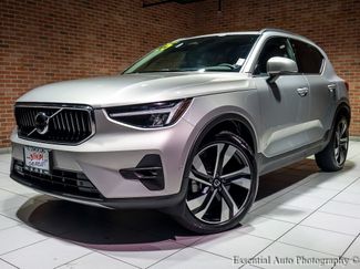 Used 2025 Volvo XC40 B5 Plus AWD/4WD video 2