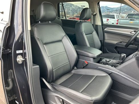 Used 2021 Volkswagen Atlas SEL image 21