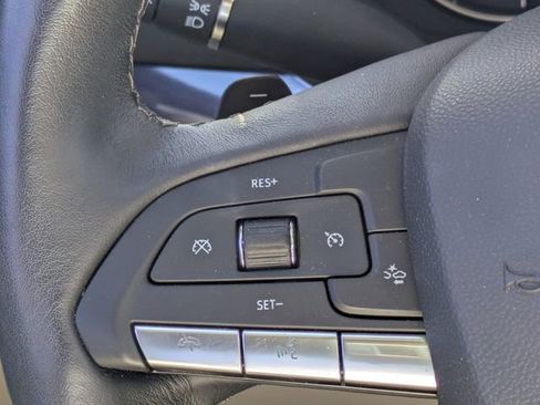 Used 2023 Cadillac XT4 Luxury image 22