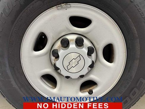 Used 2020 Chevrolet Express 2500 w/ Driver Convenience Package image 9