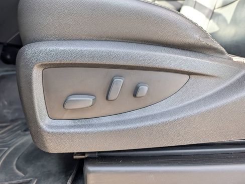 Used 2019 Chevrolet Silverado 2500 LTZ w/ Duramax Plus Package AWD/4WD image 20