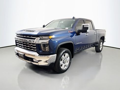 Used 2021 Chevrolet Silverado 2500 LTZ w/ LTZ Convenience Package image 3