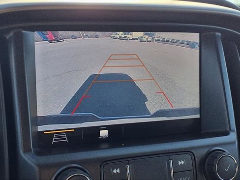 Used 2020 Chevrolet Colorado Z71 image 10