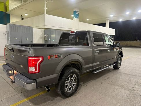 Used 2016 Ford F150 XLT w/ Equipment Group 302A Luxury image 9