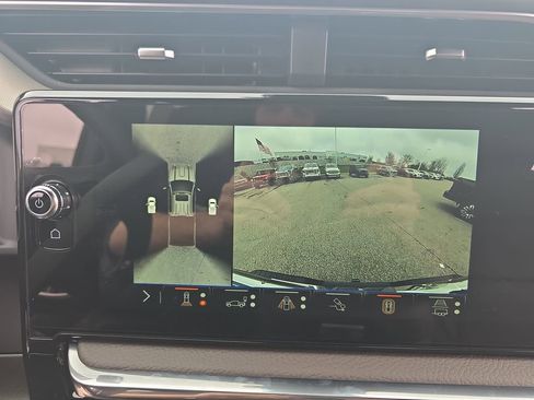 New 2026 GMC Sierra 2500 Denali w/ Denali Reserve Package image 23