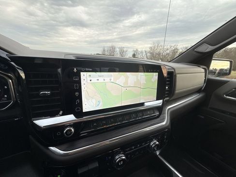 Certified 2025 GMC Sierra 1500 SLT w/ SLT Premium Package image 20