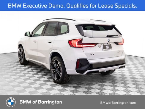 New 2026 BMW X1 xDrive28i w/ Technology Package image 3