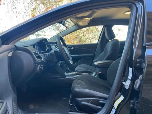 Used 2016 Dodge Dart SXT image 12