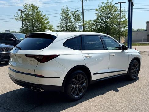 Used 2022 Acura MDX A-Spec AWD/4WD image 6