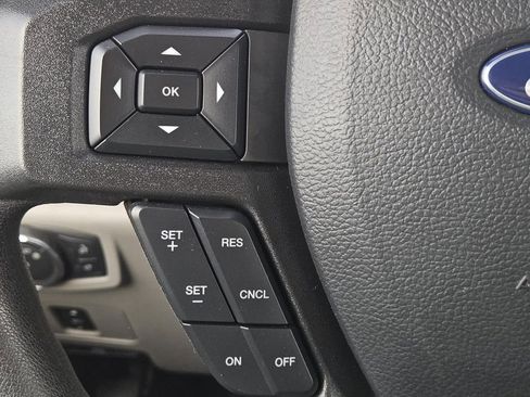 Used 2022 Ford F350 XLT w/ XLT Premium Package image 19