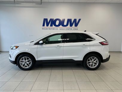 Used 2023 Ford Edge SEL w/ Convenience Package
