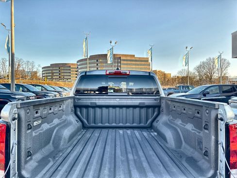 Used 2024 Chevrolet Colorado LT w/ LT Convenience Package II image 25