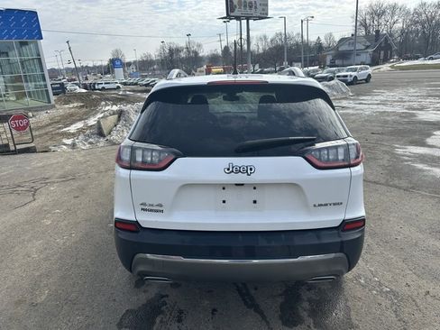 Used 2019 Jeep Cherokee Limited image 5
