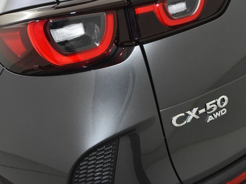 New 2026 MAZDA CX-50 2.5 Hybrid w/ Weather Package AWD/4WD image 36