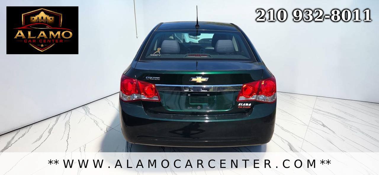 Used 2014 Chevrolet Cruze LS FWD image 4