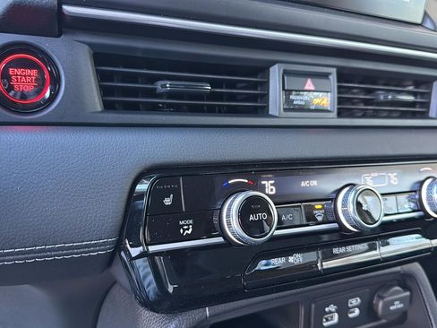 New 2025 Honda Pilot EX-L image 23