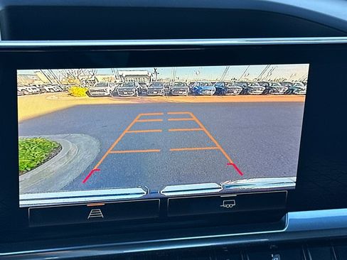 Used 2024 GMC Sierra 1500 Elevation w/ LPO, Elevation Black Package image 19