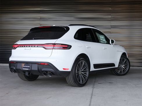 New 2026 Porsche Macan S image 7