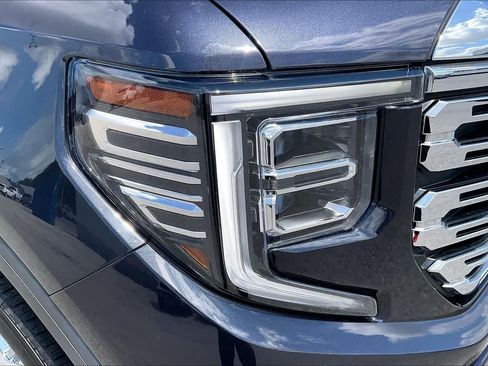 Used 2023 GMC Sierra 1500 Denali RWD image 28