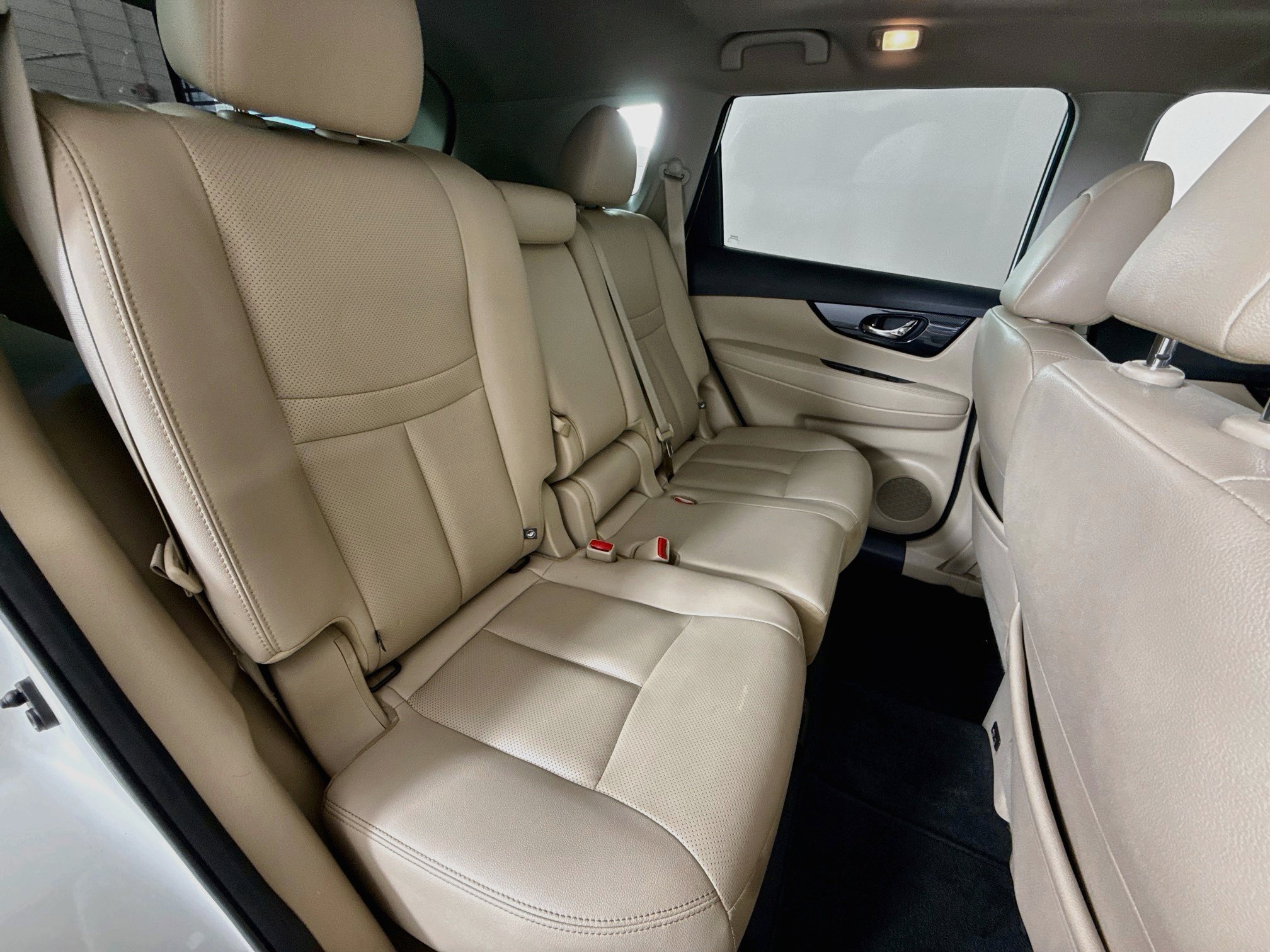 Used 2020 Nissan Rogue SL w/ Premium Package FWD image 26
