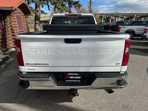 Used 2022 Chevrolet Silverado 2500 LT w/ Convenience Package image 22