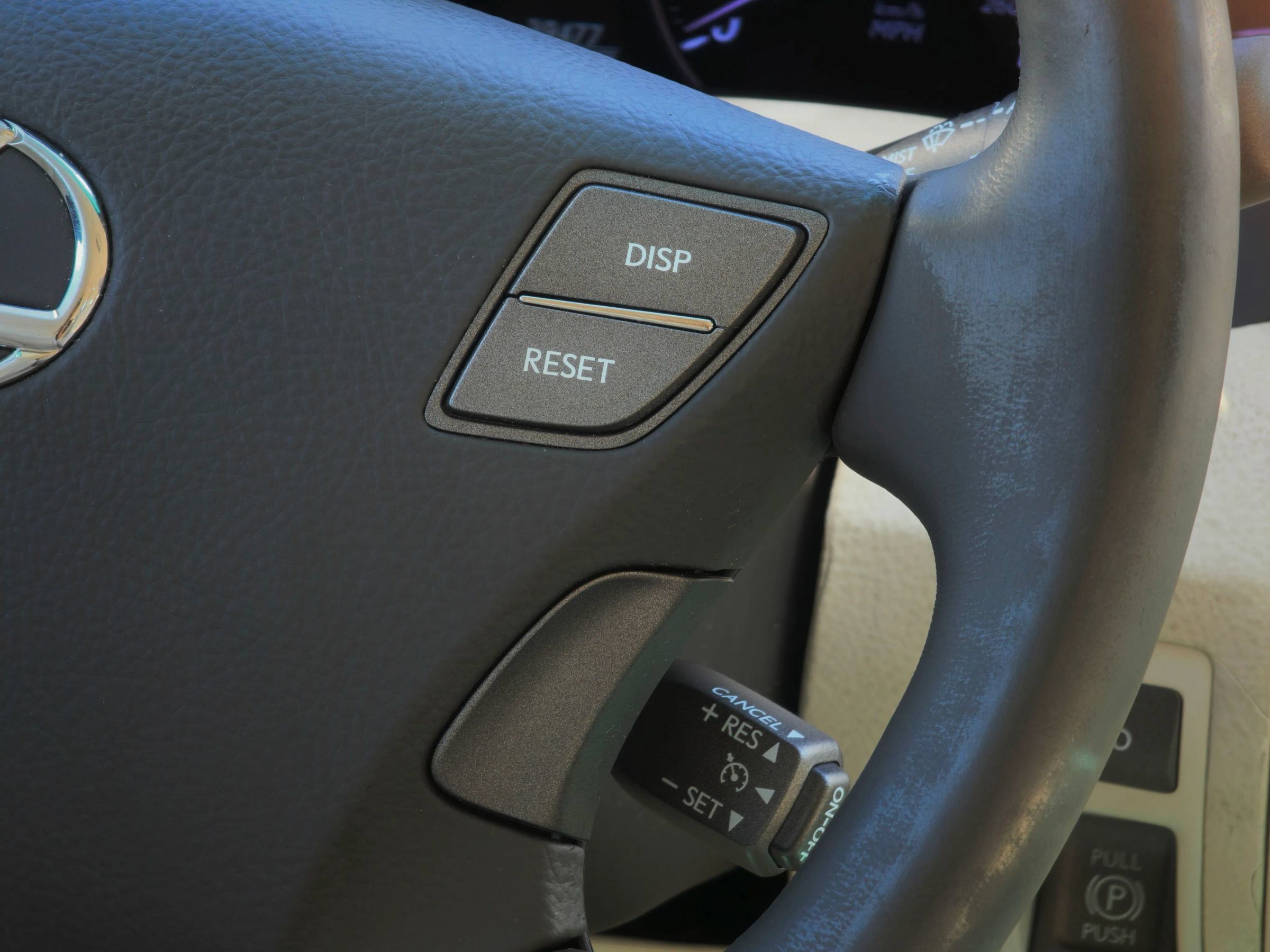 Used 2007 Lexus LS 460 RWD image 20
