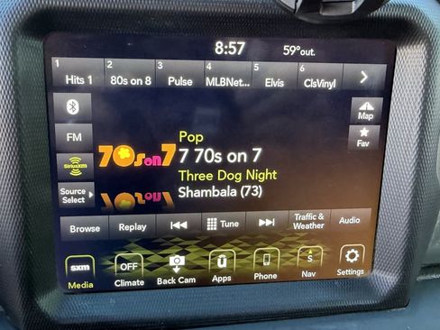 Used 2020 Jeep Wrangler Unlimited Sahara AWD/4WD image 24