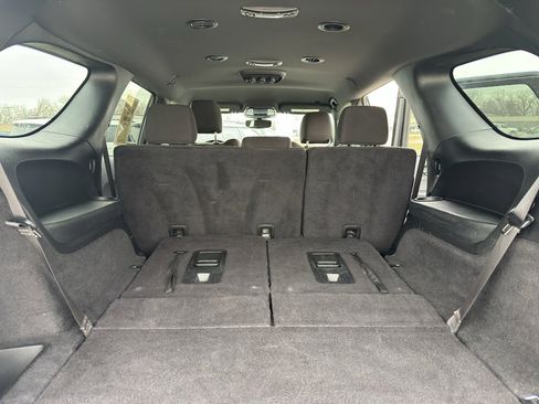 Used 2023 Dodge Durango GT image 34